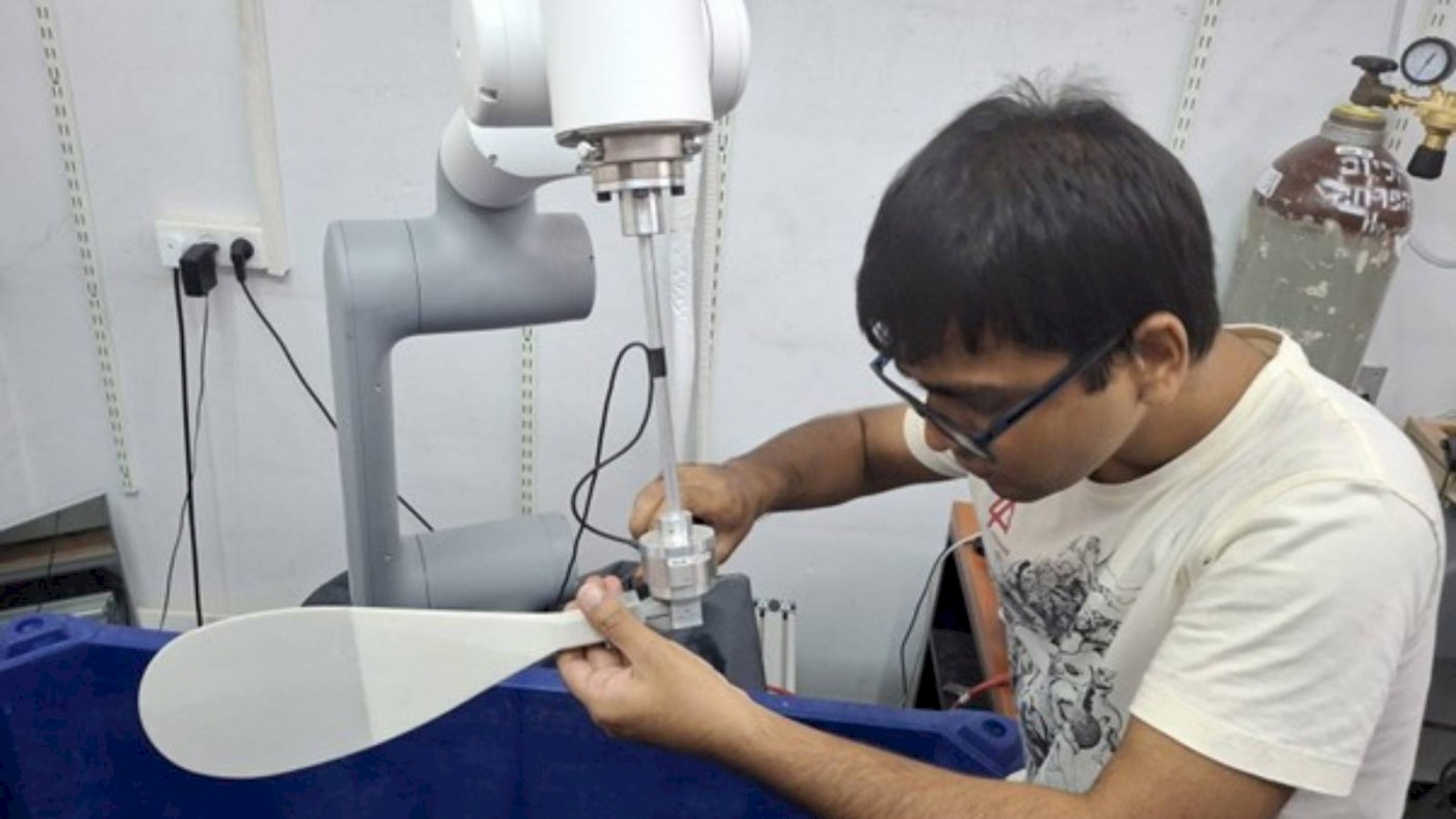 Ayan Patel Tel Aviv University