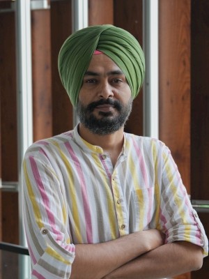 Raghwinder Singh Grewal, Assistant Professor | Ahmedabad University