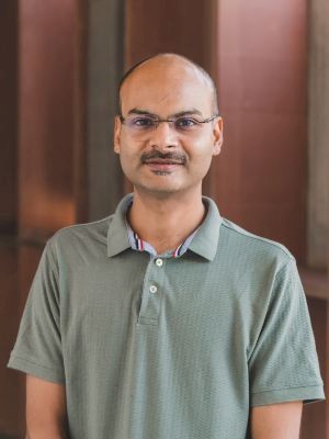Jitesh Jhawar, Assistant Professor | Ahmedabad University