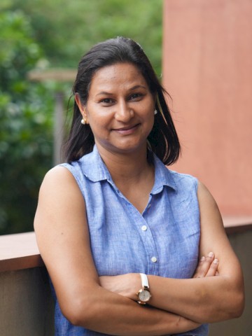 Shweta Agarwala, Professor and Associate Dean