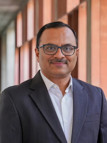 Rajendra Gadhavi, Professor of Practice