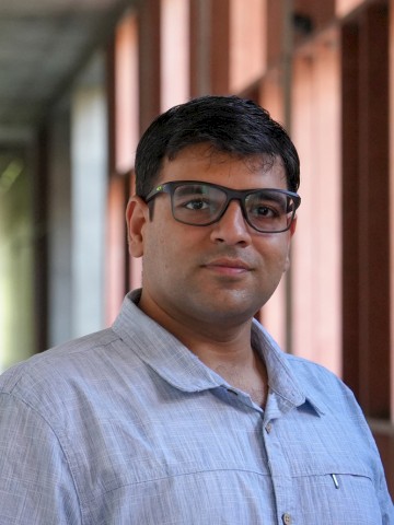 Manish Grover, Assistant Professor