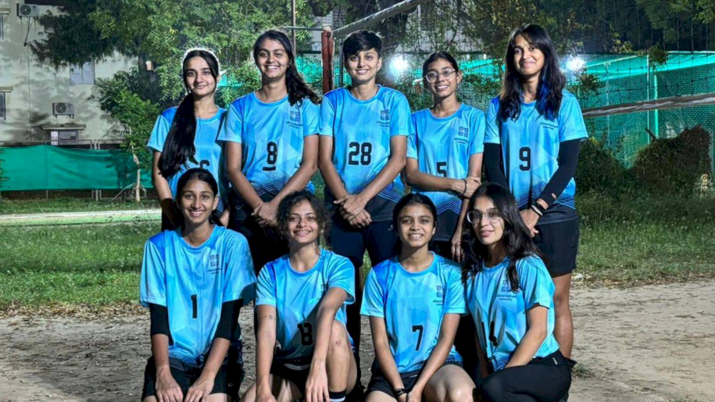 Second Position for Girls’ Volleyball Team in Khel Mahakumbh Village Level Tournament 2025–26