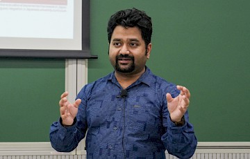 Rwitajit Majumdar, Speaker at Ahmedabad University