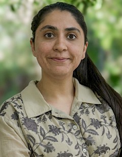 Esha Tomar, Fellow